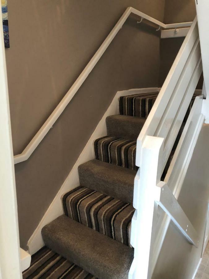 Claire’s AirBNB 2 Belfast Extérieur photo