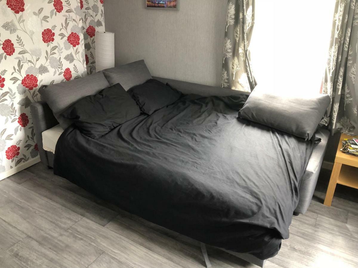 Claire’s AirBNB 2 Belfast Extérieur photo